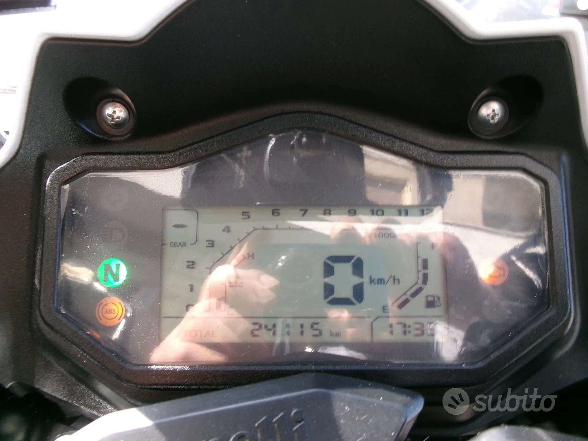 Benelli TRK 250 foto 7