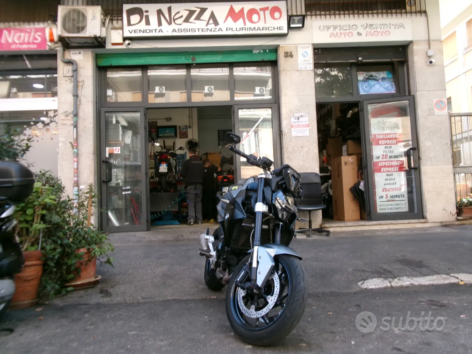 BMW F 900 R - Patente A2