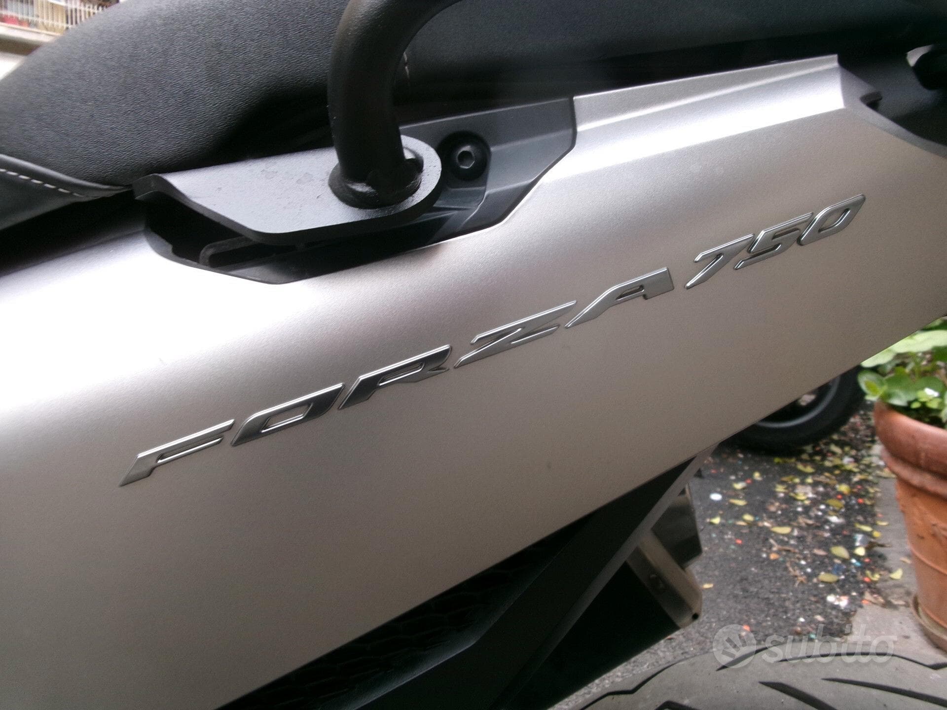 Honda Forza 750 ABS foto 5