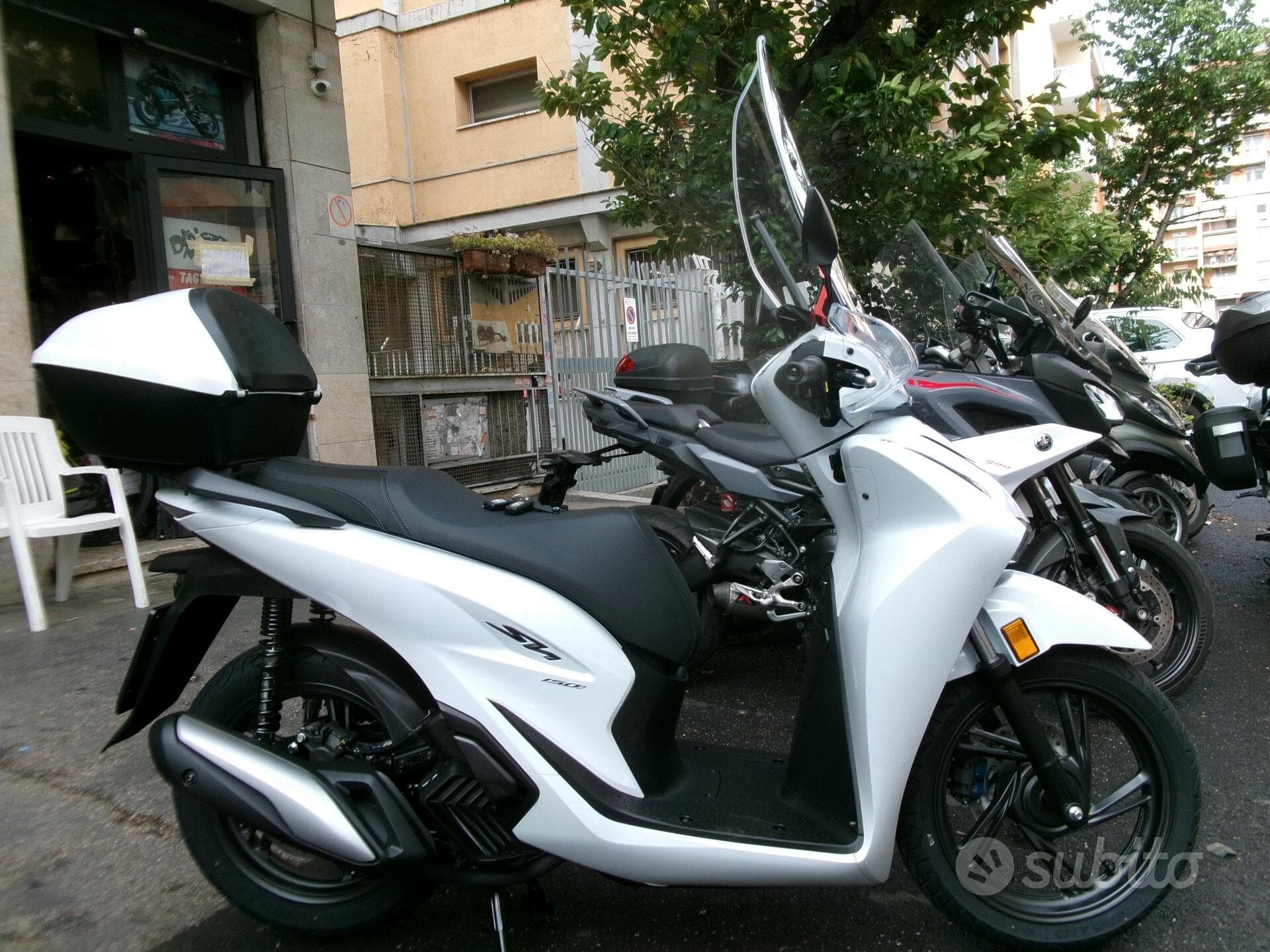 Honda SH 150 ABS foto 2