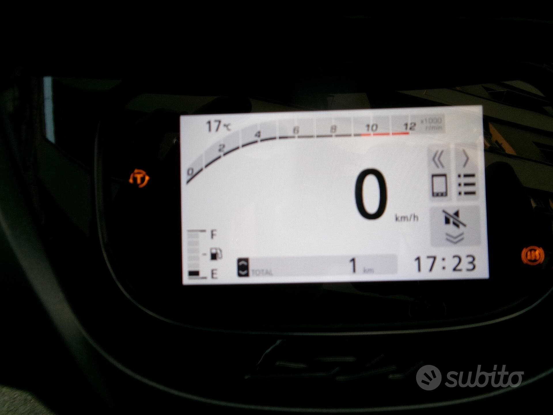 Honda SH 150 I Sport foto 4