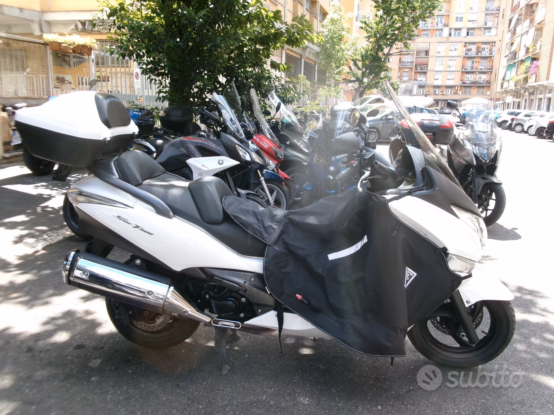 Honda SW-T 400 foto 2