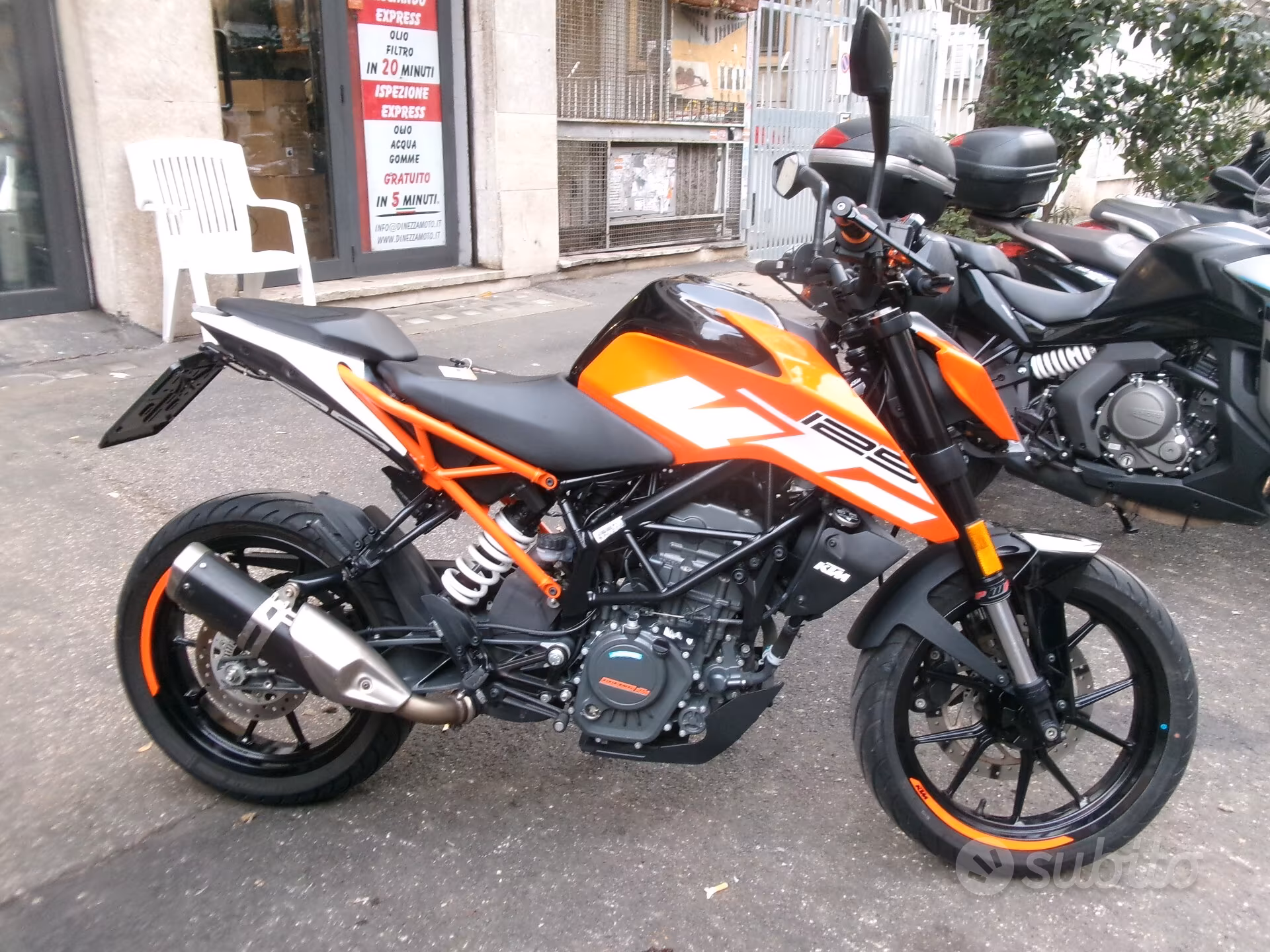 Ktm 125 Duke ABS foto 2