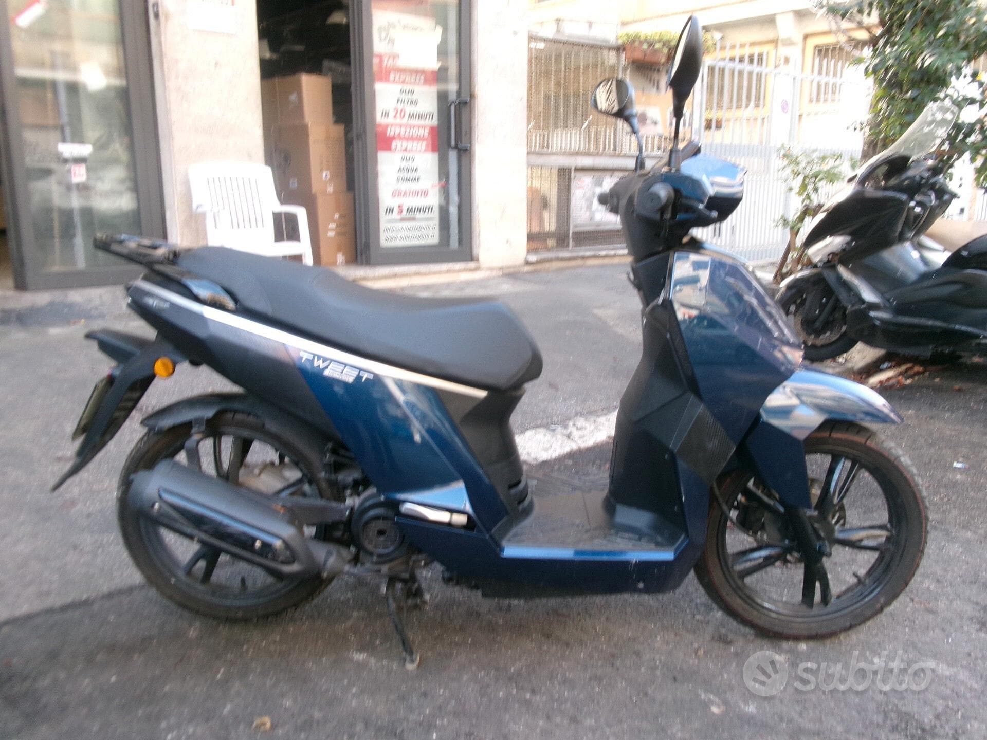 Peugeot Tweet 50 foto 2