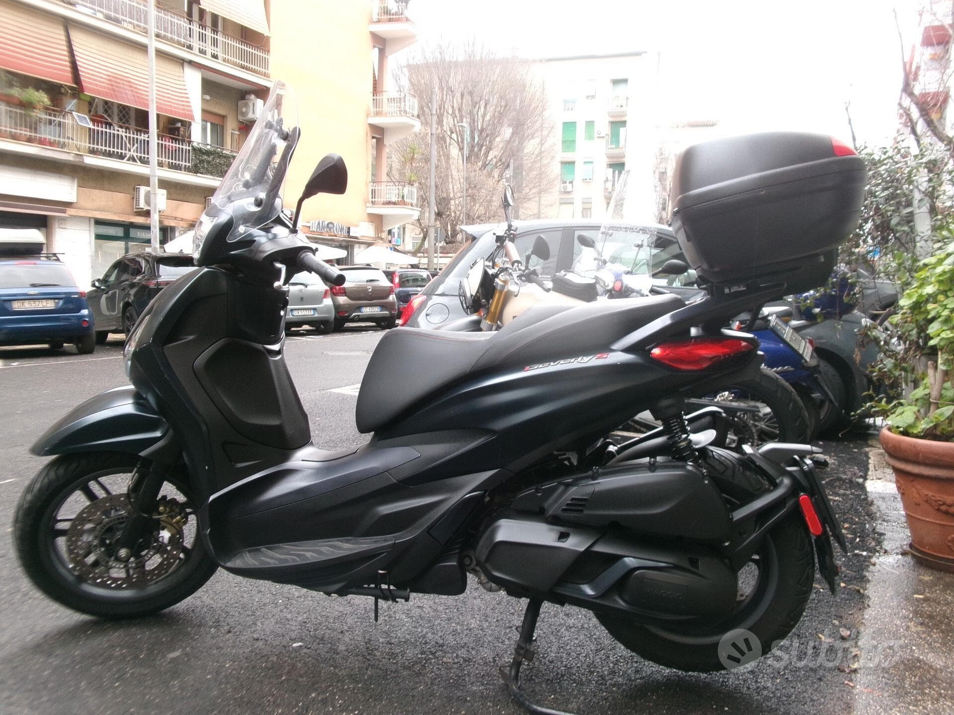 Piaggio Beverly 400 HPE Sport foto 4