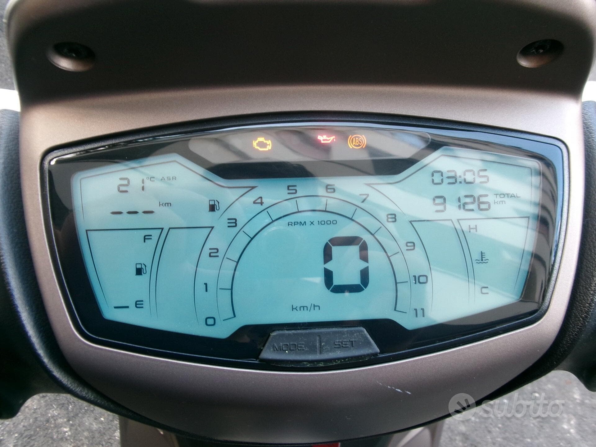Piaggio Medley 125 ABS -. foto 5