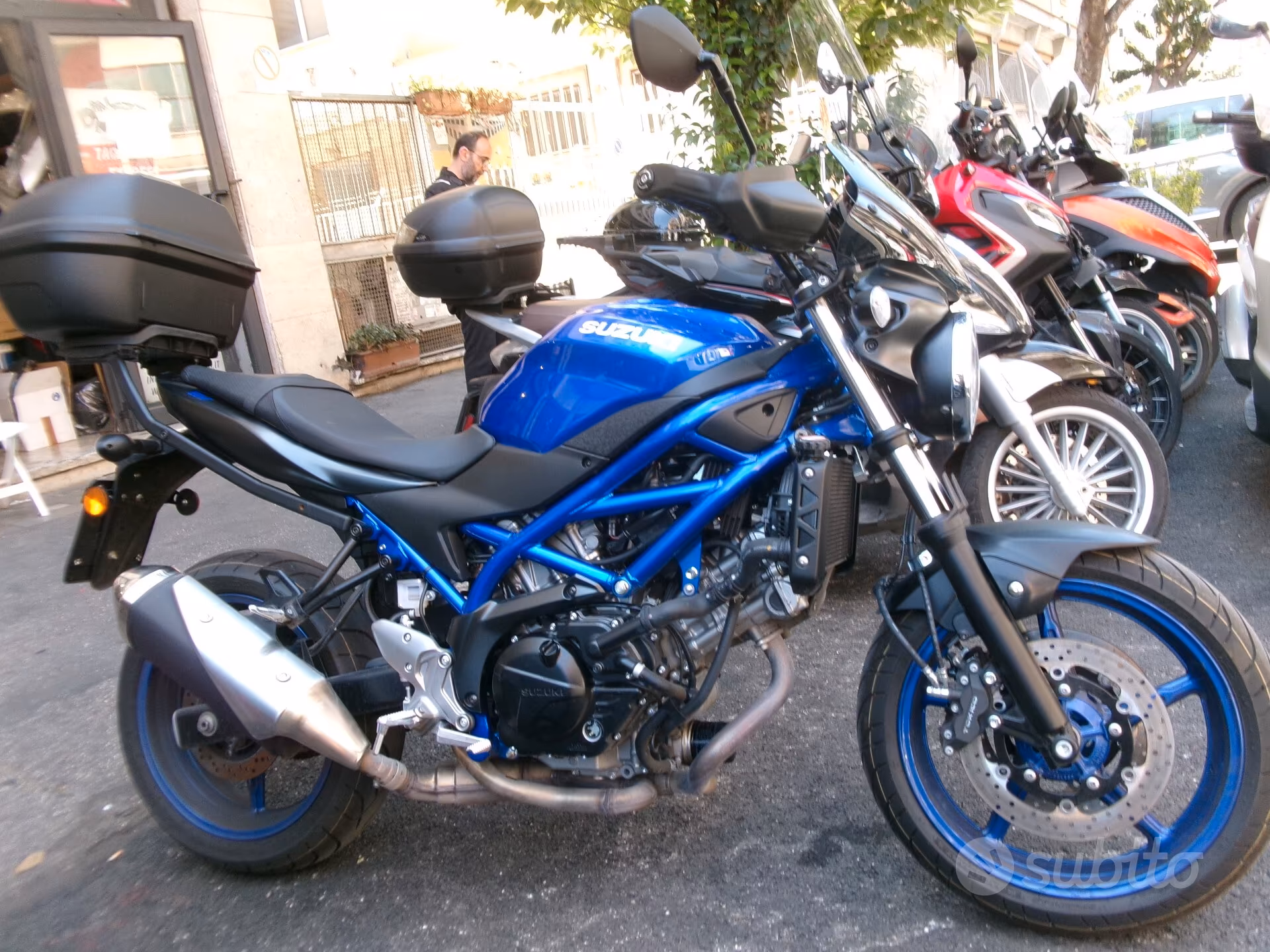 Suzuki SV 650 foto 2