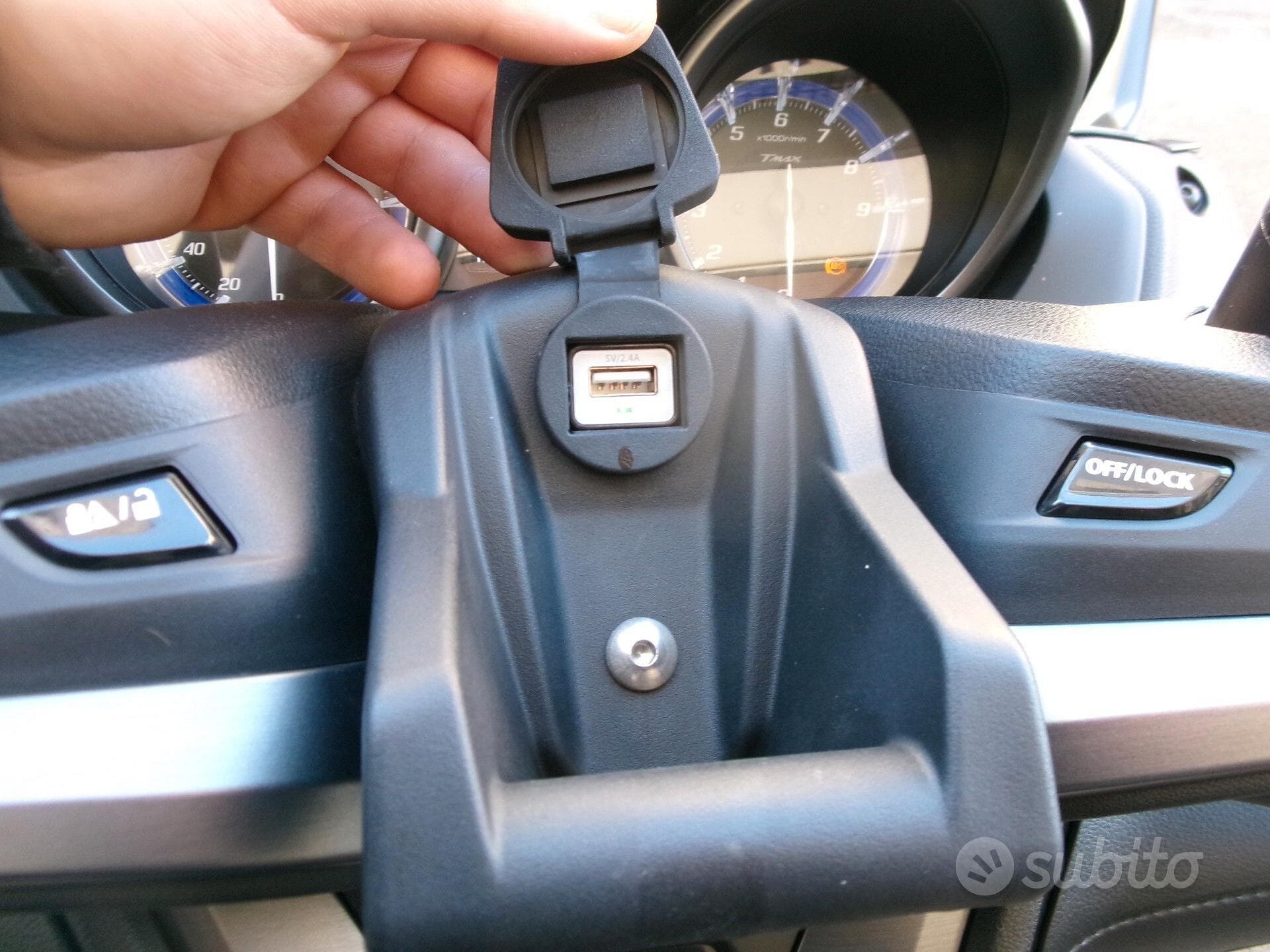 Yamaha T Max 560 Tech Max foto 7